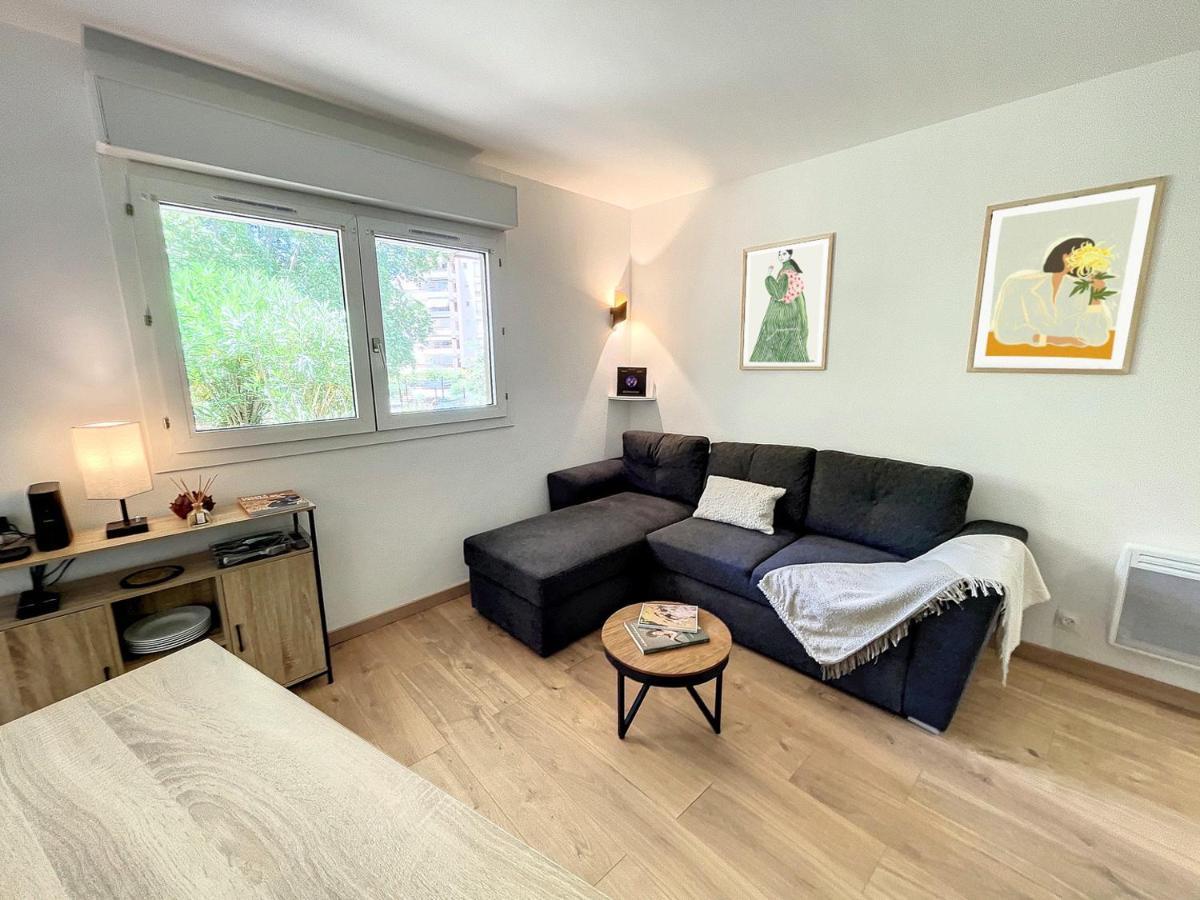 Appartement Cosy Au Centre De Cannes Exterior photo
